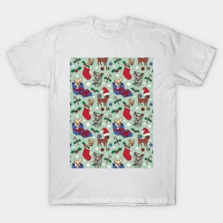 Christmas Chis! Christmas chihuahuas print in blue green T-Shirt